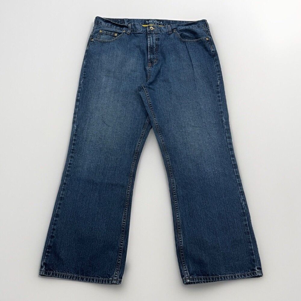 Nautica Jeans Mens Size 40x30 Measures 40x28.5 Straight Fit Blue Cotton Denim